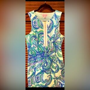 Lilly Pulitzer shift dress size 6.